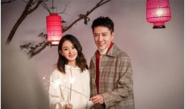 女明星恋情最新爆料图片,女明星甜蜜牵手神秘男友，甜蜜瞬间引网友热议